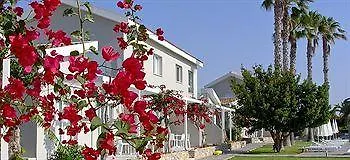 Mon Repos Hotel Αγία Νάπα 4*,