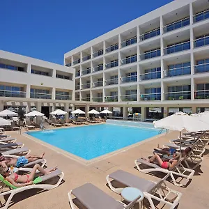Nelia Gardens **** Айя-Напа